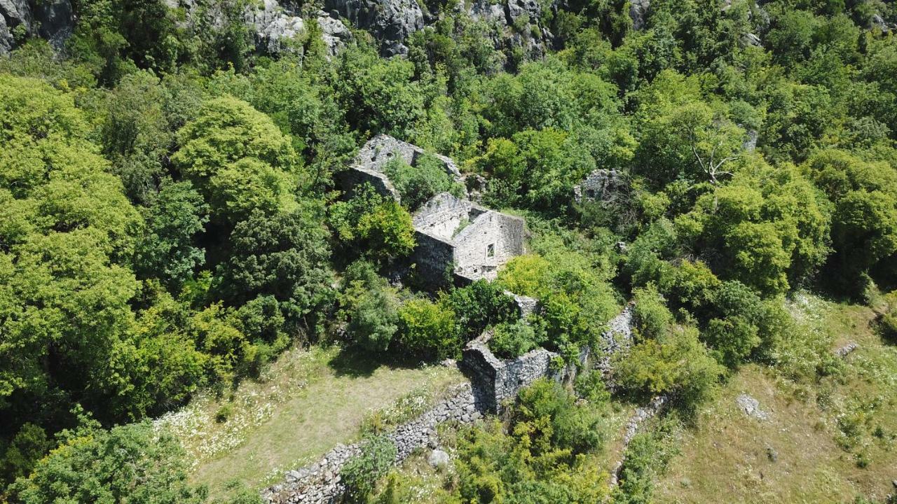 Hotel Camp Podkraj Virpazar Exteriér fotografie